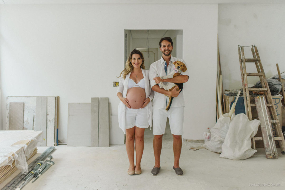 Foto ENSAIO DE GESTANTE EM CASA | À ESPERA DE UM BEBÊ E DE UM APÊ Foto ENSAIO DE GESTANTE EM CASA | À ESPERA DE UM BEBÊ E DE UM APÊ - Imagem 0